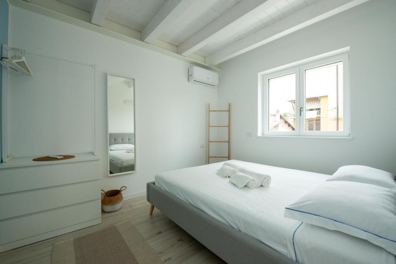 Lake Dream Apartment With Pool In Бардолино Екстериор снимка