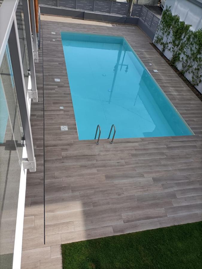 Lake Dream Apartment With Pool In Бардолино Екстериор снимка
